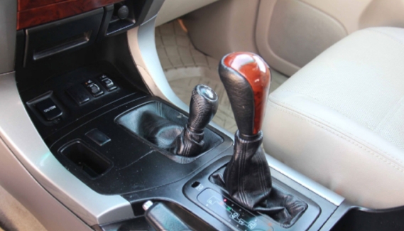 تعمیر گیربکس اتوماتیک تویوتا پرادو | خدمات تخصصی و حرفه‌ای