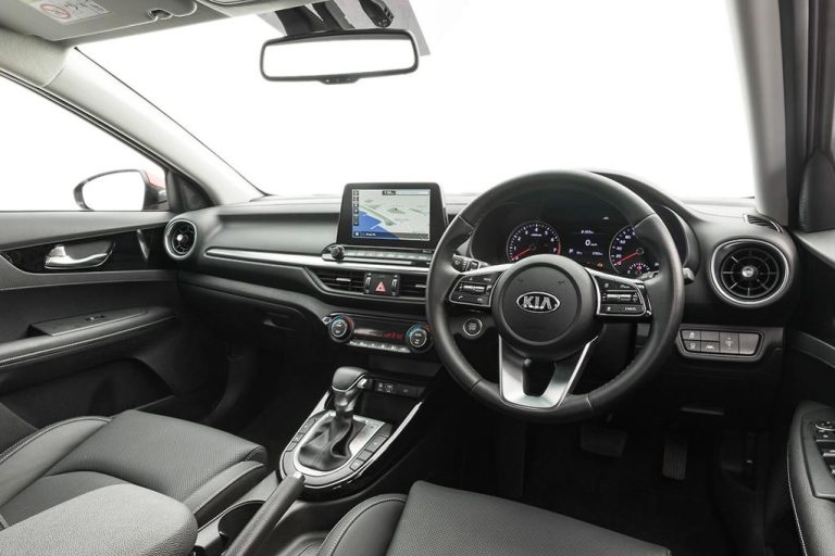 تعمیر گیربکس اتوماتیک کیا سراتو | خدمات تخصصی و حرفه‌ای