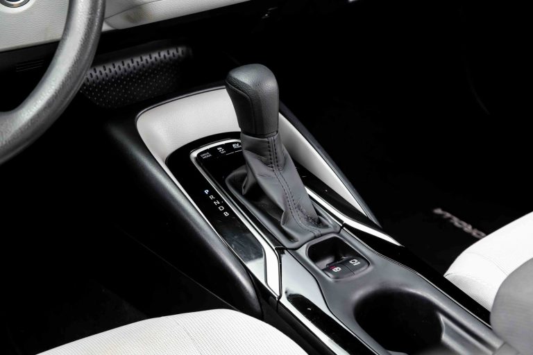 تعمیر گیربکس اتوماتیک تویوتا کرولا | خدمات تخصصی و حرفه‌ای